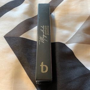 Tori belle cosmetics Lash Applicator